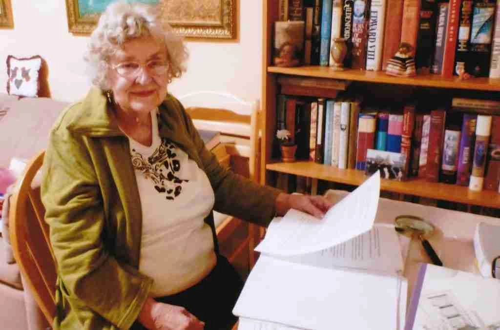 Picture of Lois with paper in her hand